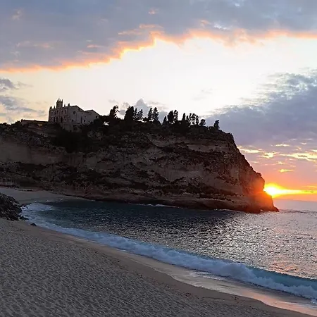 Residenza Stefanelli شقة تروبيا