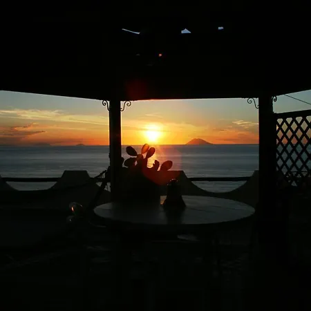 Residenza Stefanelli تروبيا